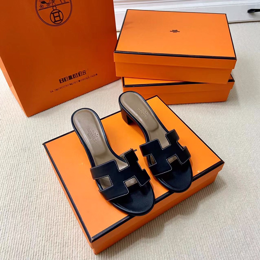 에르메스 올수공 오아시스 슬리퍼 샌들 스위프트 42